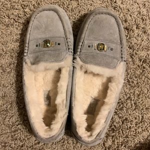 Uggs slippers